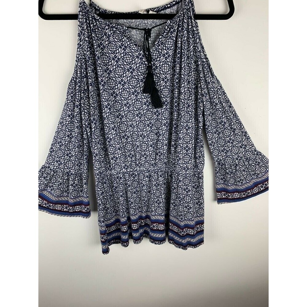 Cato Womens Size S Top Cold Shoulder Elastic Waist Summer Bell Sleeve